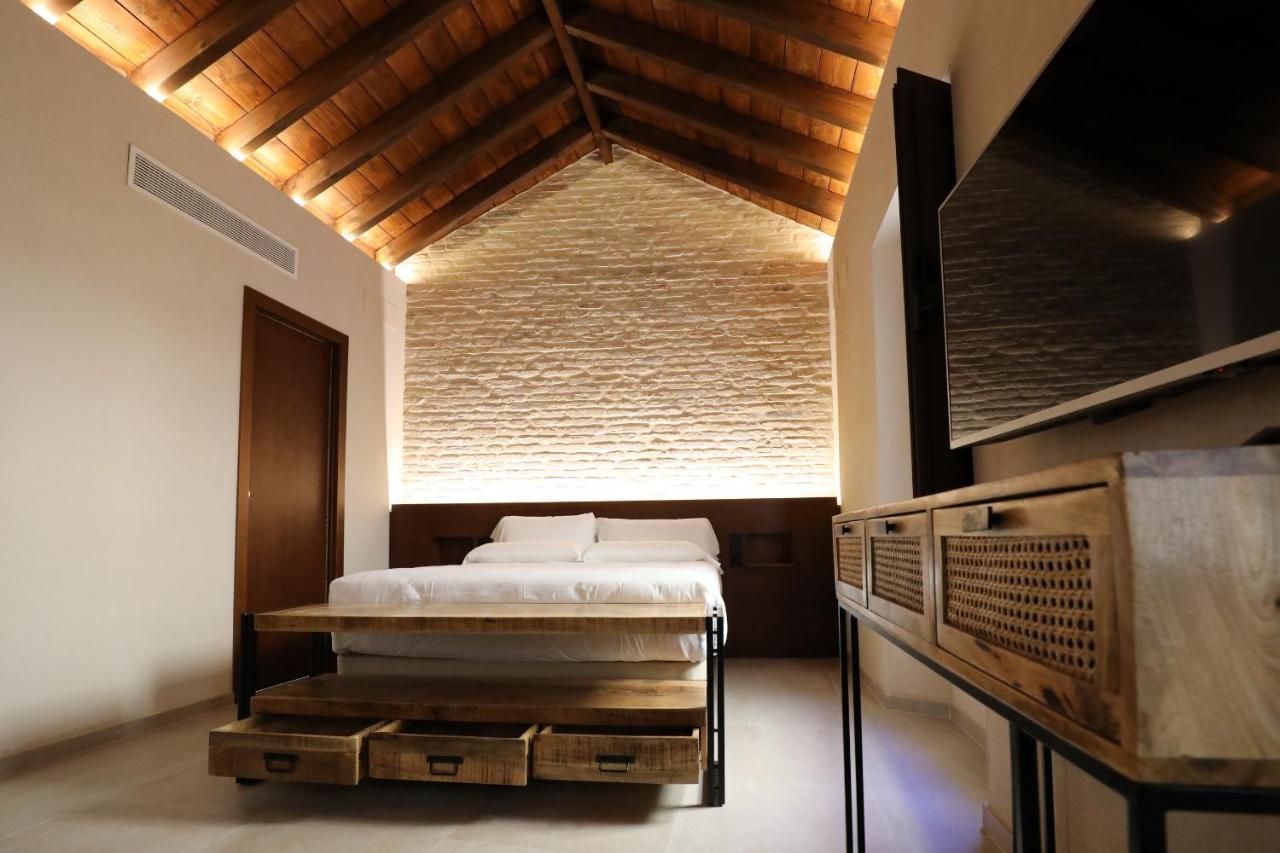 Casa Senorial Del Siglo XVIII Lejlighedshotel Sevilla Eksteriør billede